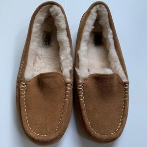 UGGS size 7, suede and shearling